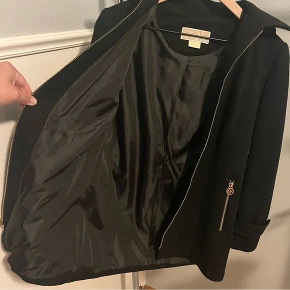 Michael Kors Black Hooded Wool Full Zip Jacket Small Gold Hardware - Picture 8 of 8